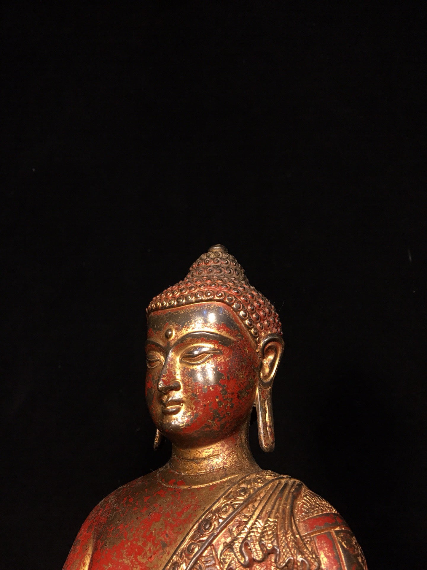 Chinese antique pure copper statue of Shakyamuni Buddha