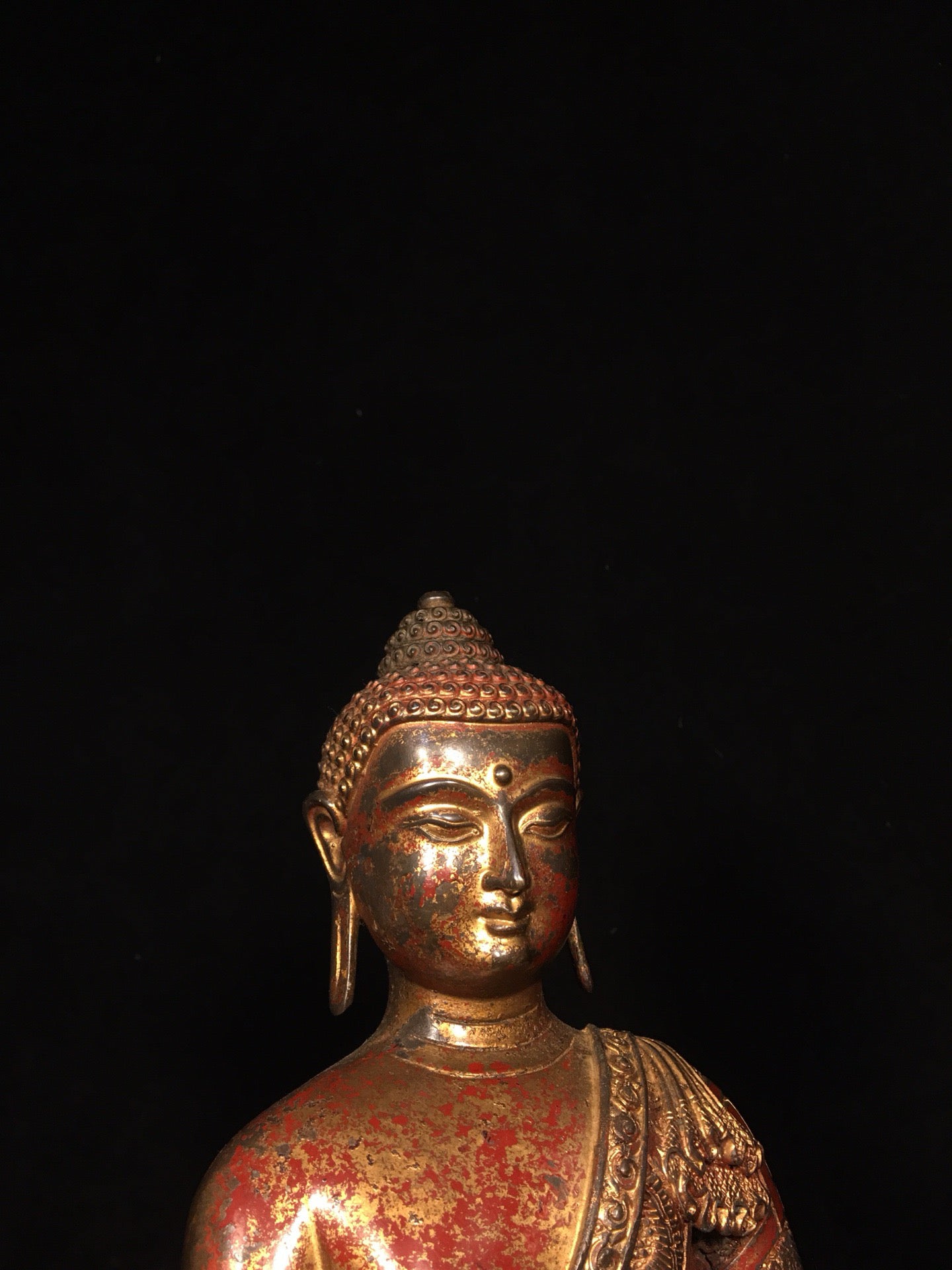 Chinese antique pure copper statue of Shakyamuni Buddha