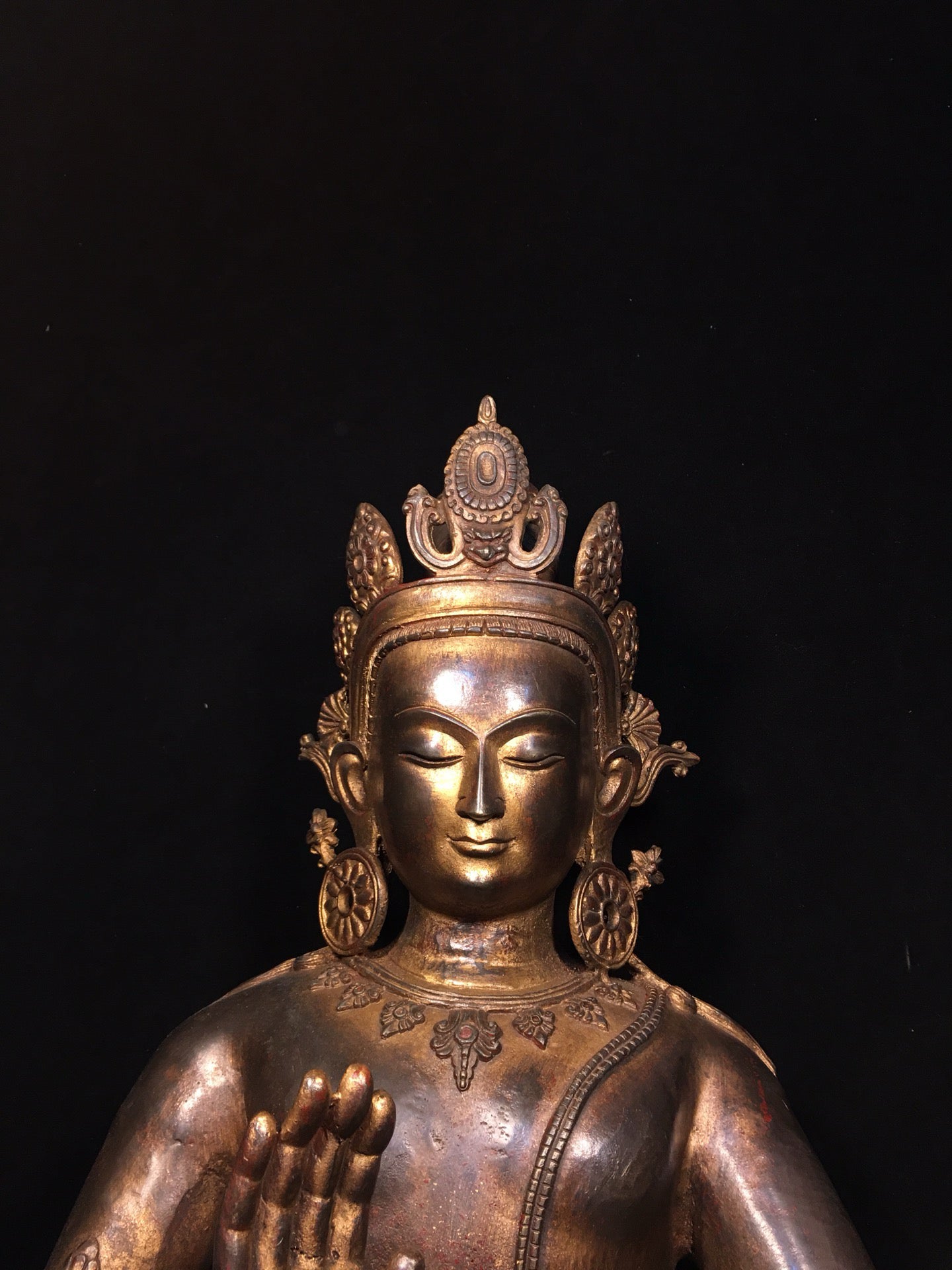 Chinese antique pure copper statue of Avalokitesvara Bodhisattva