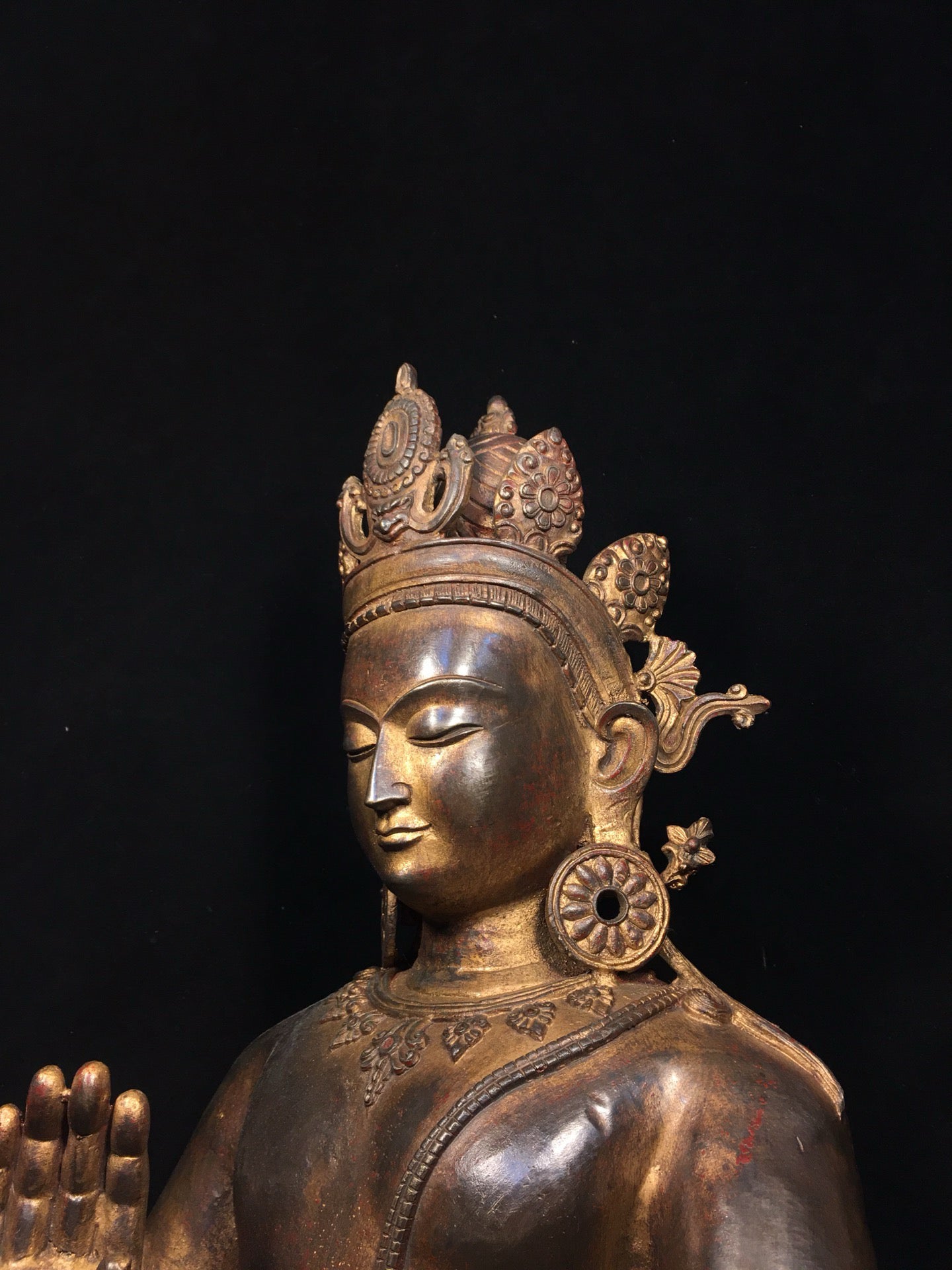 Chinese antique pure copper statue of Avalokitesvara Bodhisattva