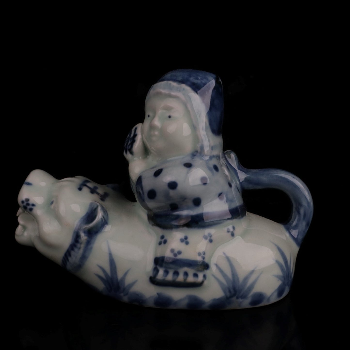 Ceramic Blue and White Boy Tiger Little Water Drop