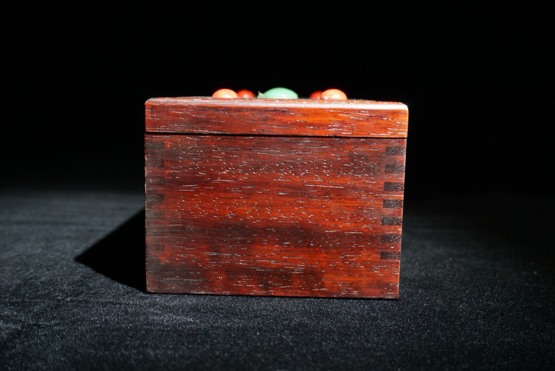 Hua Li Mu Push Pull Box