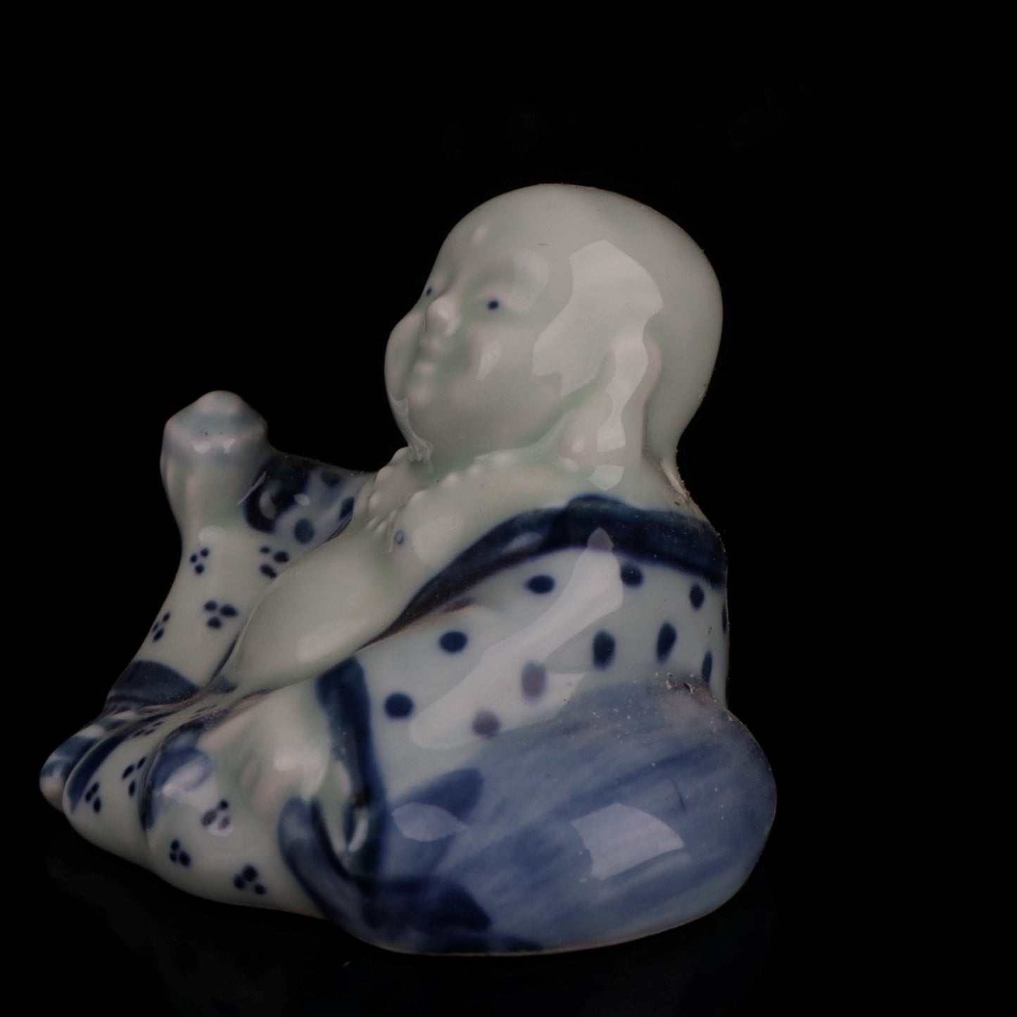 Ceramic blue and white ingot Arhat small water drop