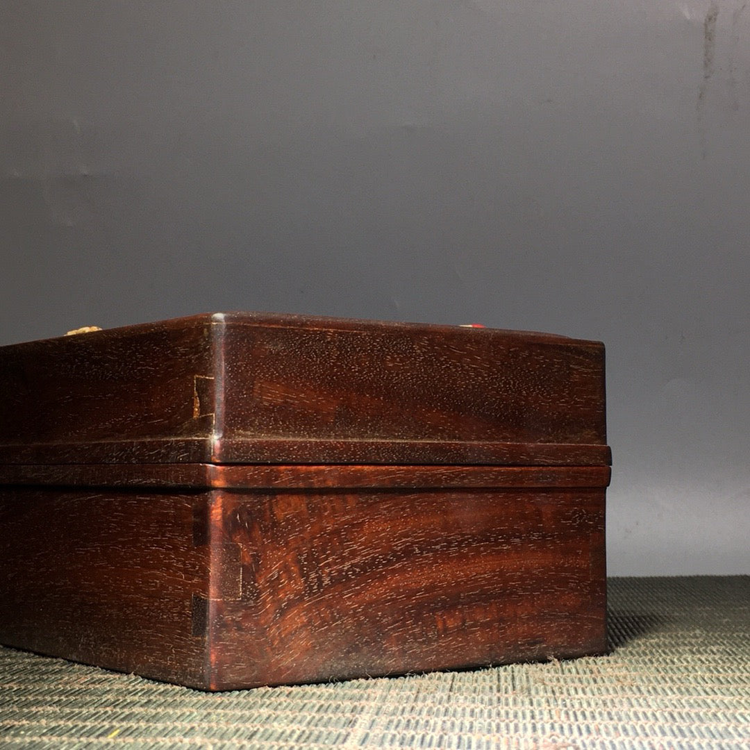 Hua Li Mu Bai Bao inlaid multi treasure box