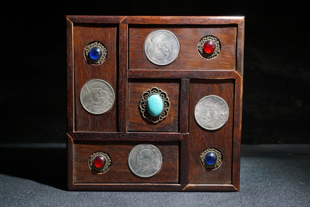 Hua Li Mu Wu Kai Box