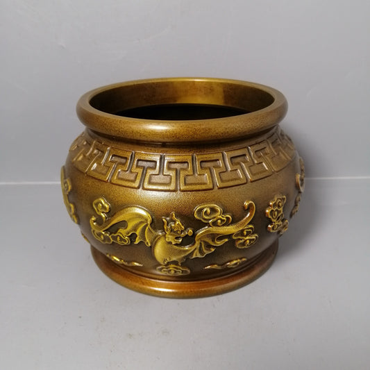 Chinese antique pure copper bat jar ornament