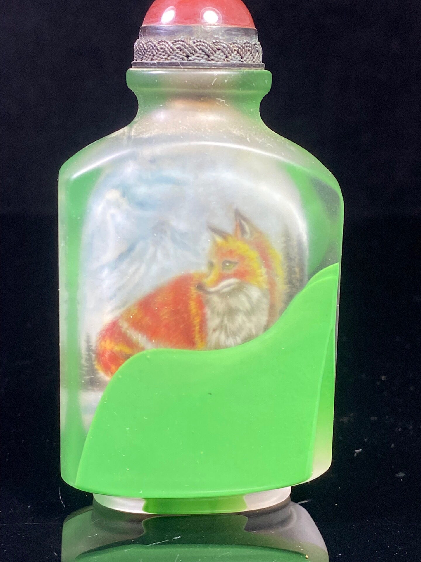 Chinese antique glass inner painted snuff bottle