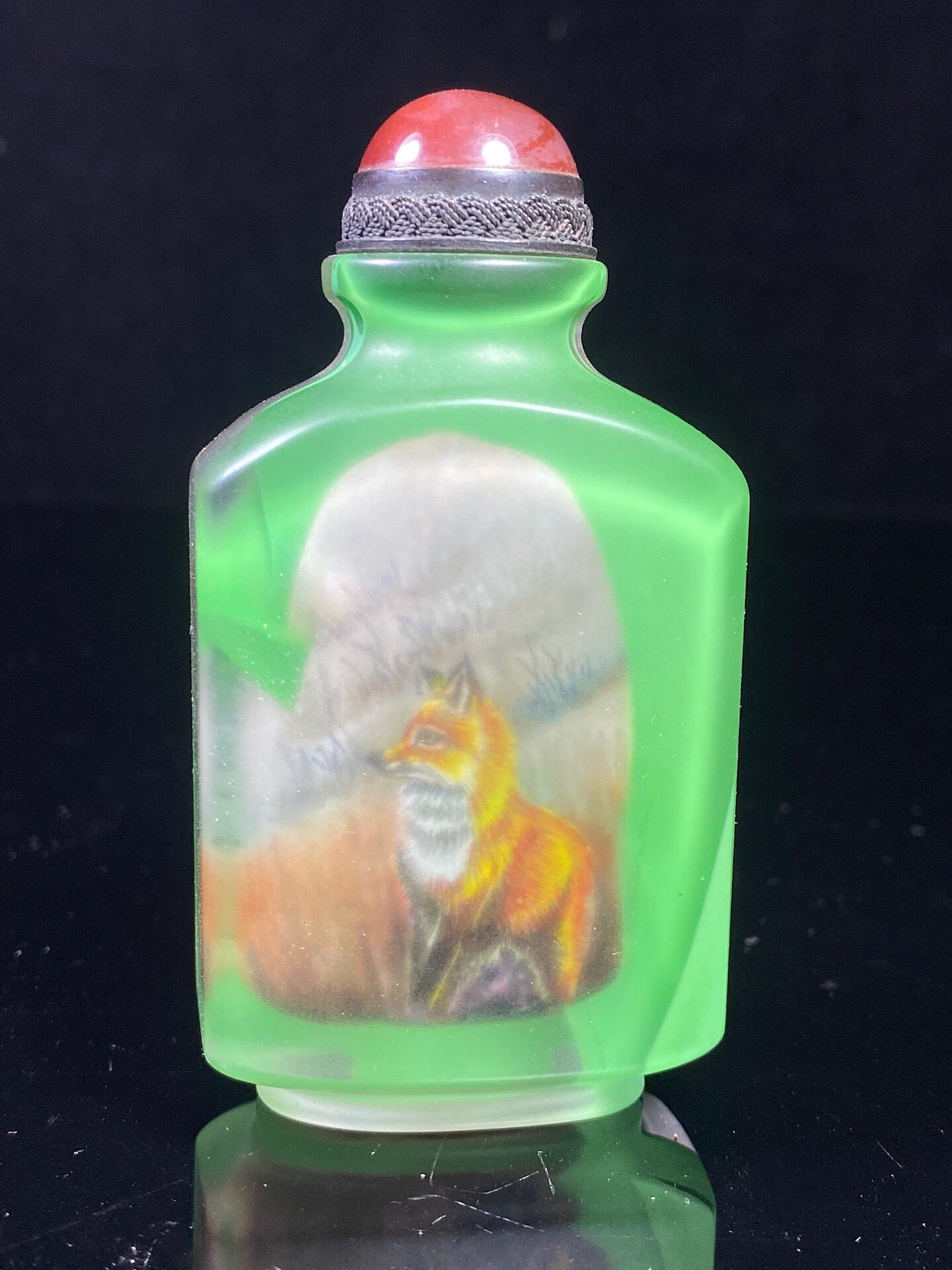 Chinese antique glass inner painted snuff bottle
