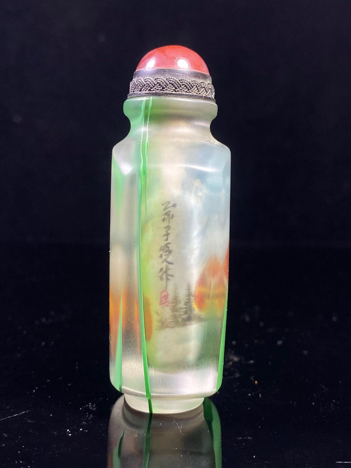Chinese antique glass inner painted snuff bottle