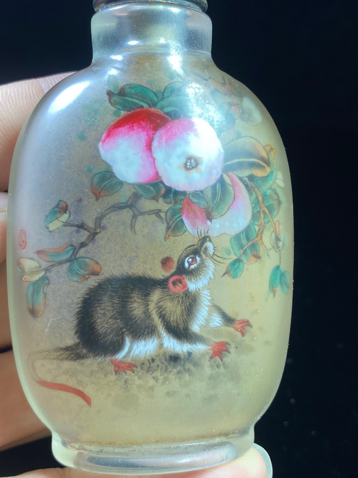 Chinese antique glass interior painting attracts wealth, rat snuff bottle