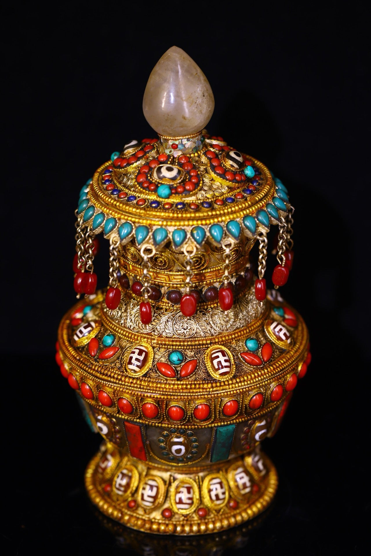 Natural crystal handmade inlaid gemstones, heavenly jewelry jar