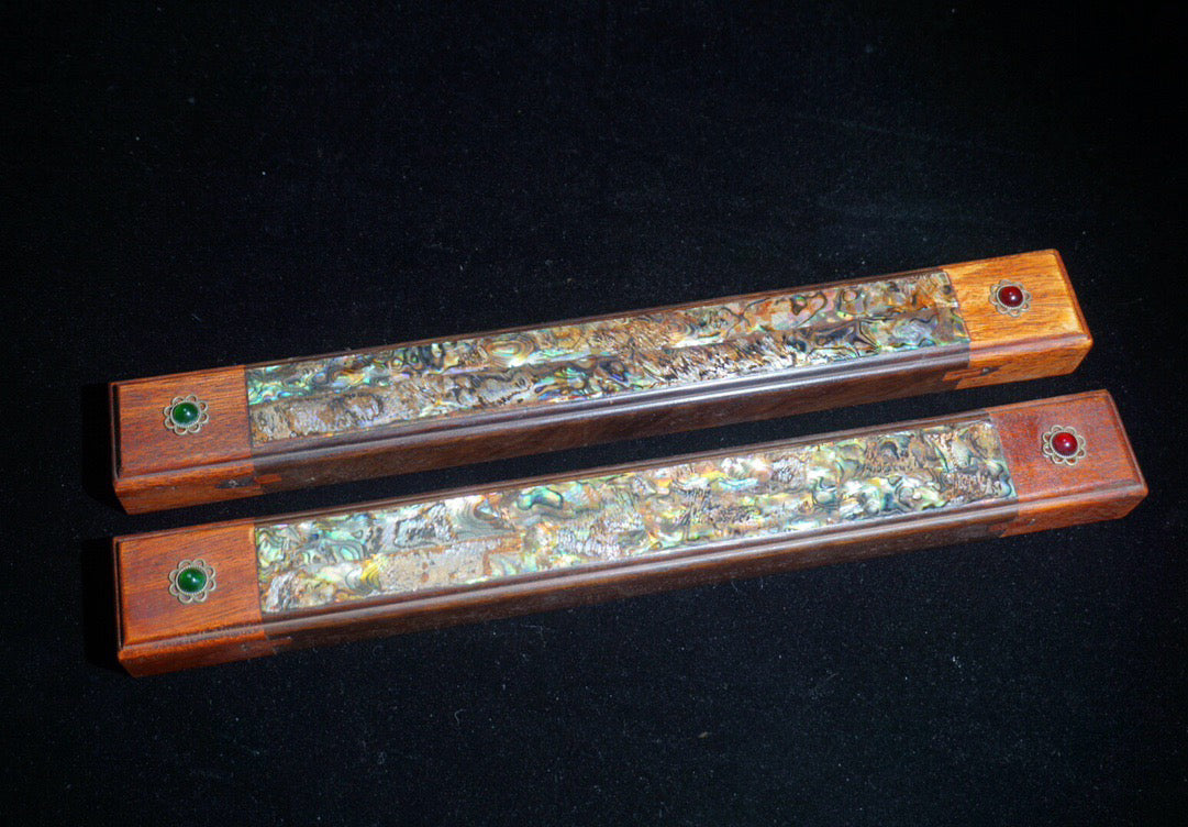 Pear wood inlaid shell scale