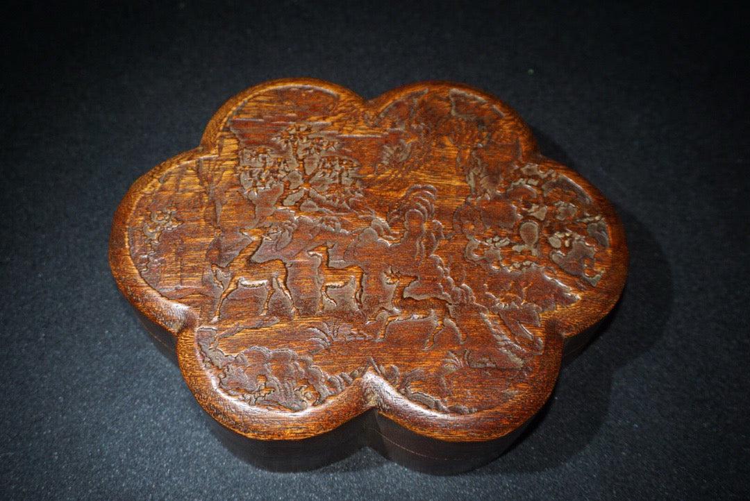 Hua Li Mu finely carved finger box