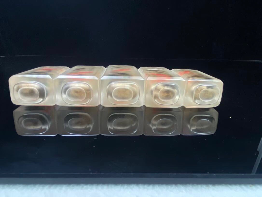 Chinese antique glass snuff bottle