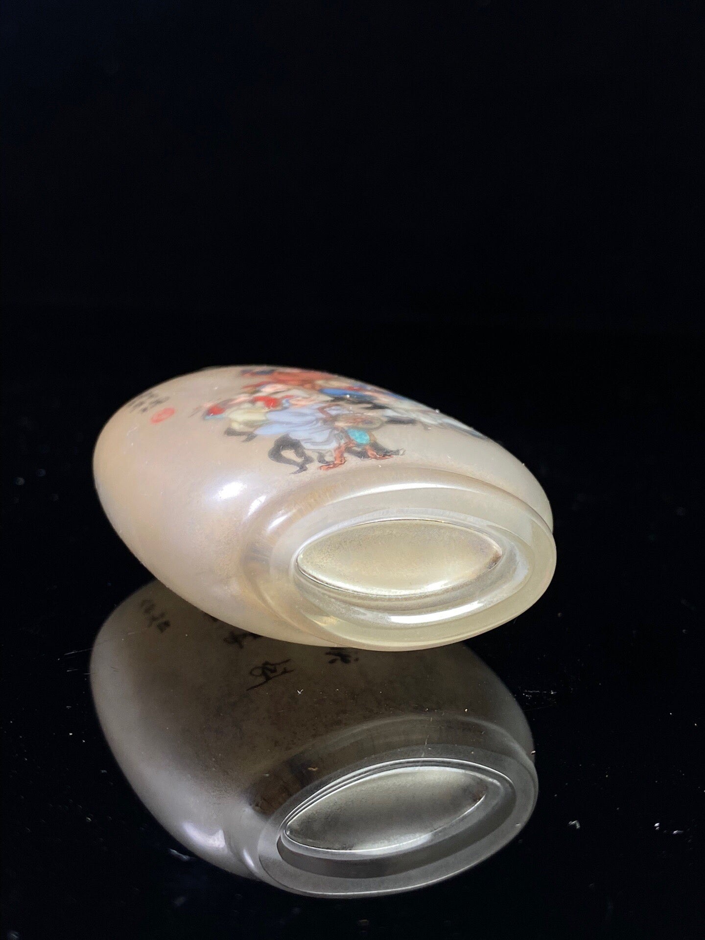 Chinese antique glass snuff bottle