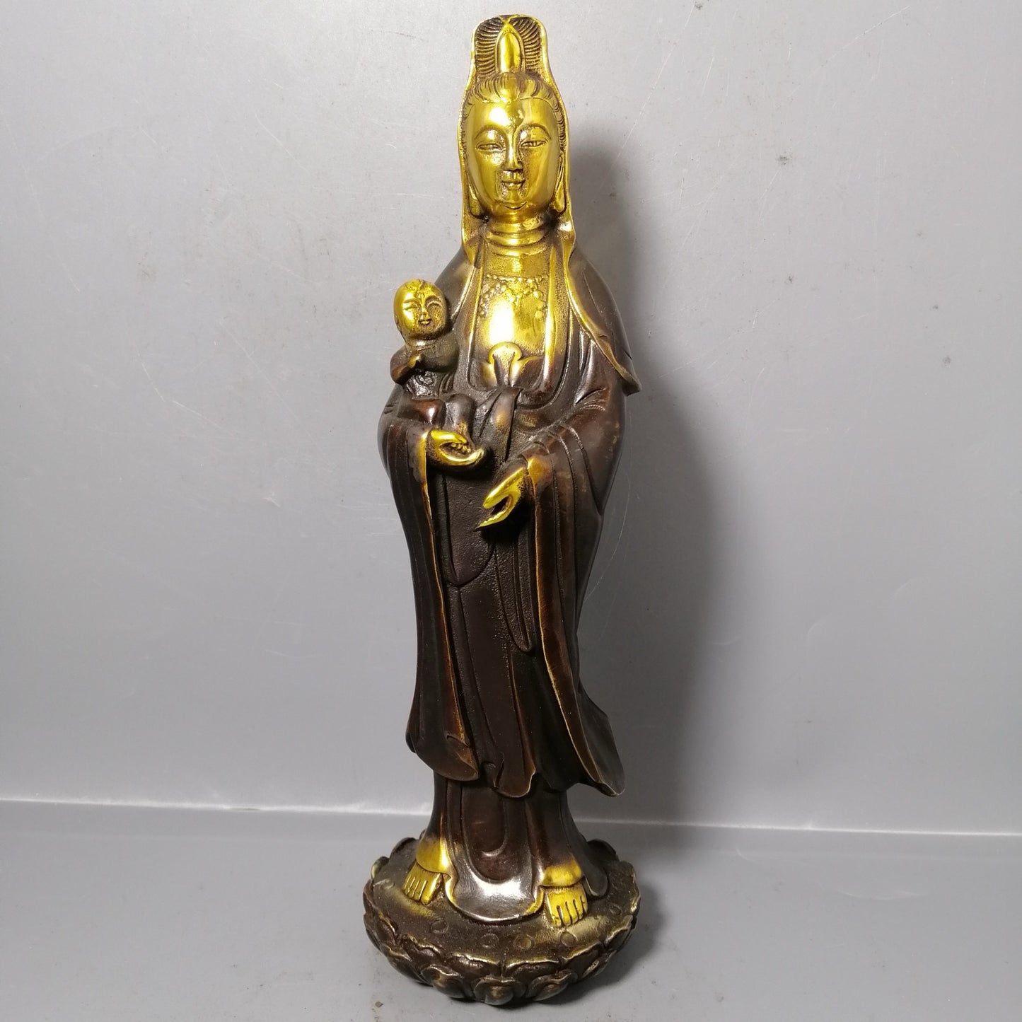Chinese antique pure copper Guanyin ornaments
