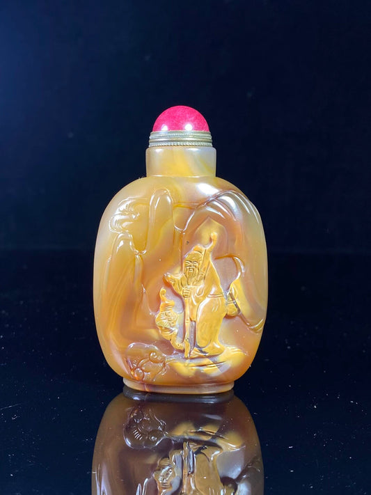 Chinese antique agate snuff bottle