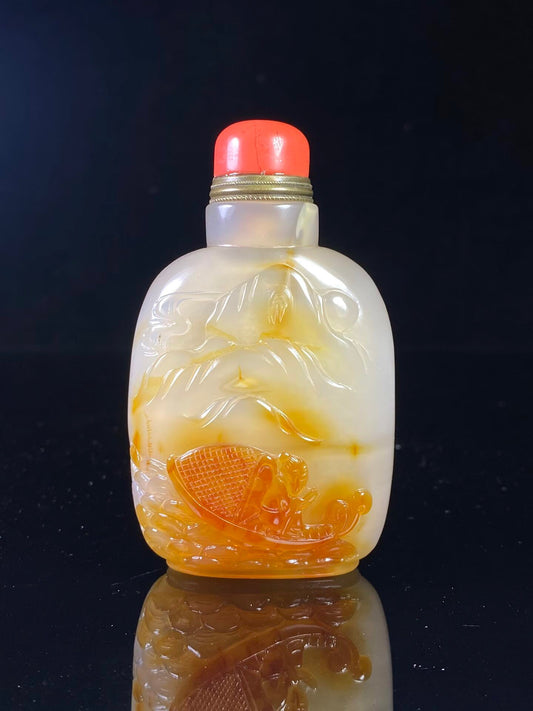 Chinese antique agate snuff bottle