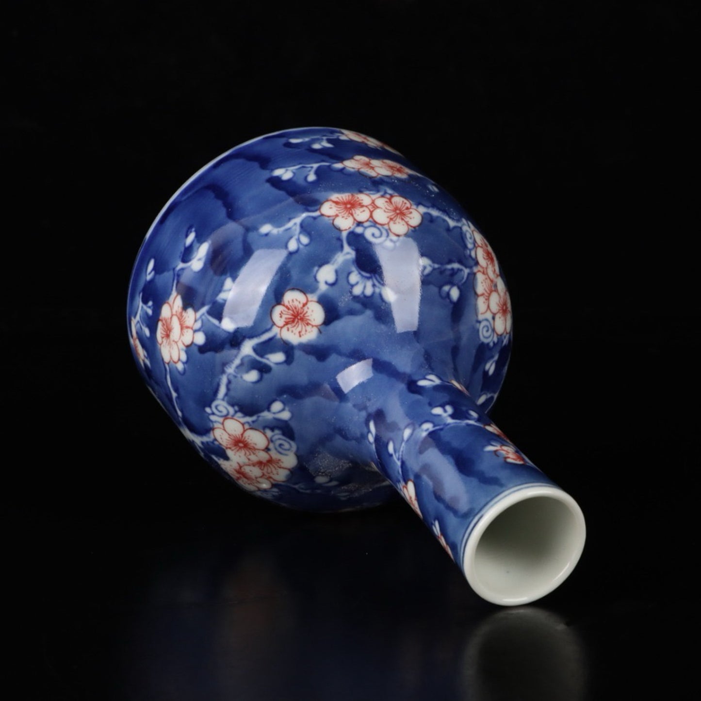 Ceramic blue and white glazed bell jar