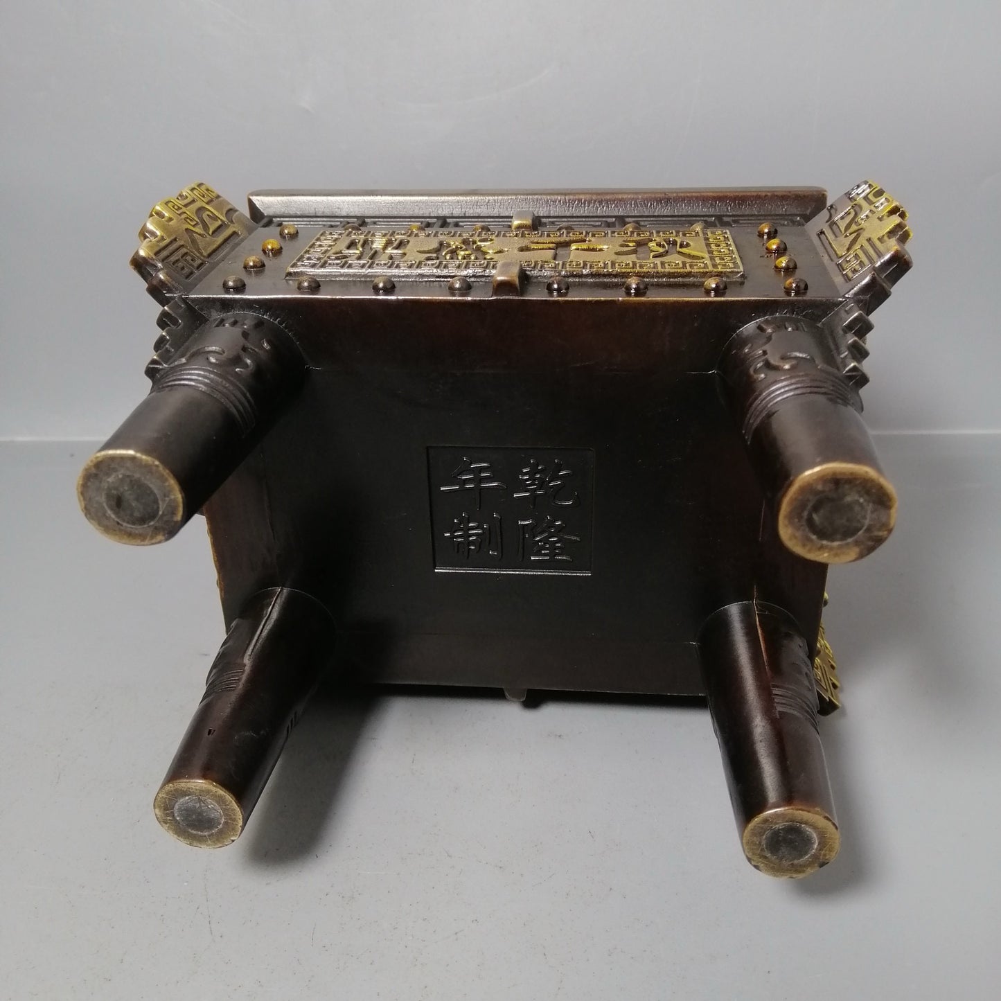 Chinese Antique Pure Copper Cauldron Qianqiu Decoration