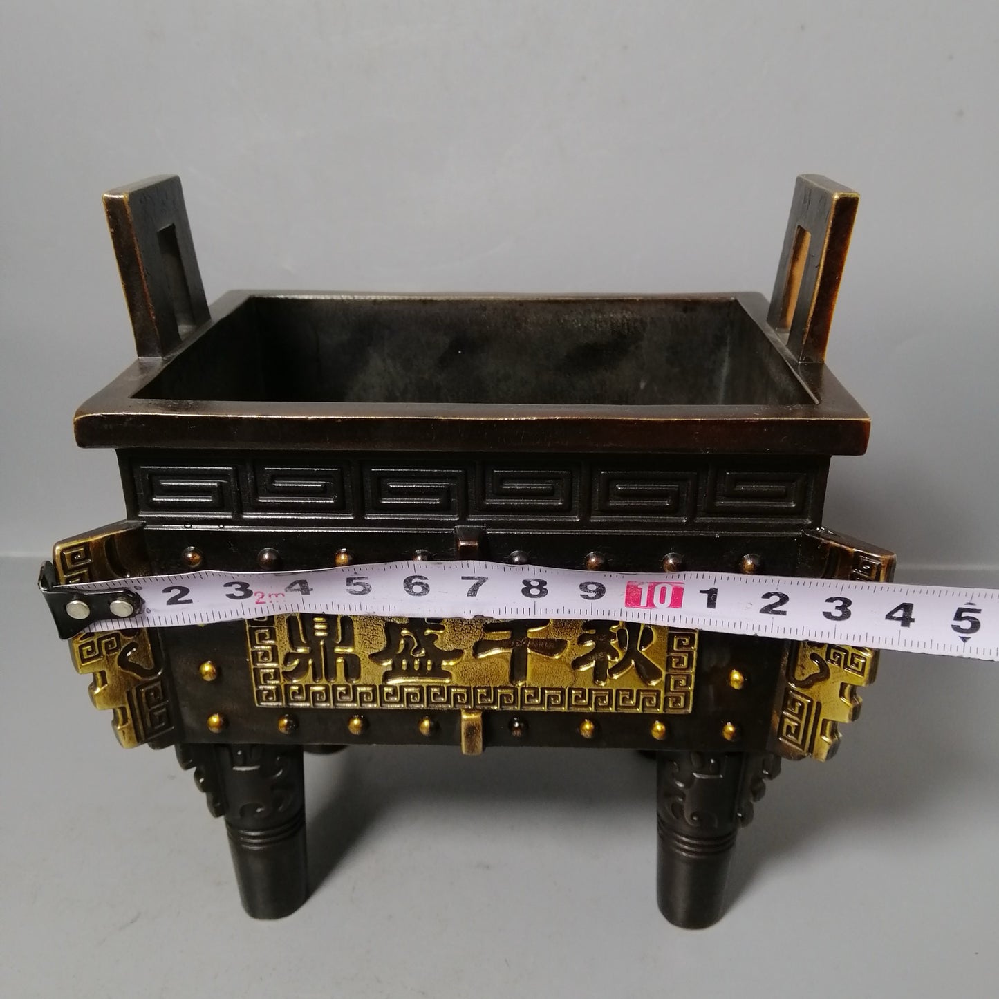Chinese Antique Pure Copper Cauldron Qianqiu Decoration