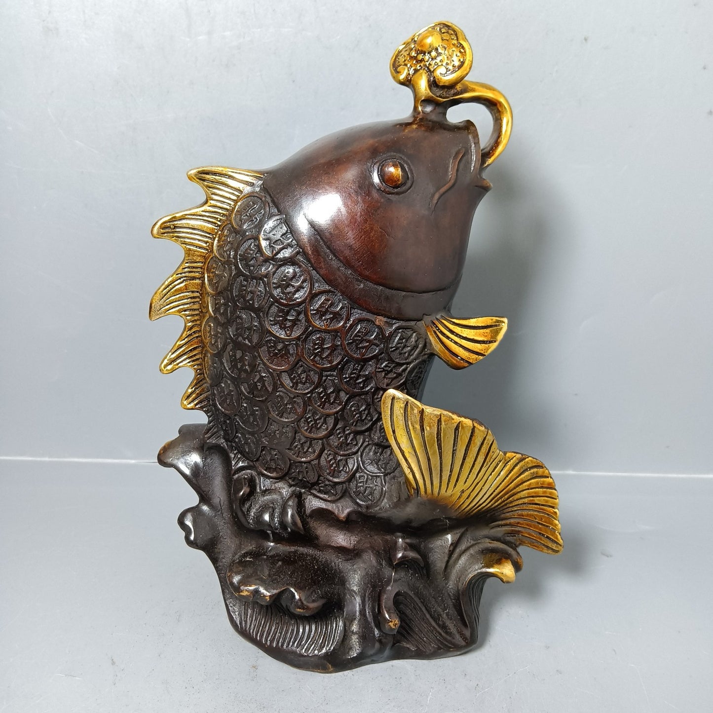 Chinese antique pure copper treasure pot ornaments