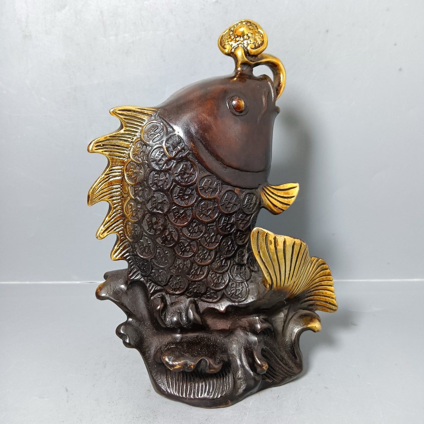 Chinese antique pure copper treasure pot ornaments
