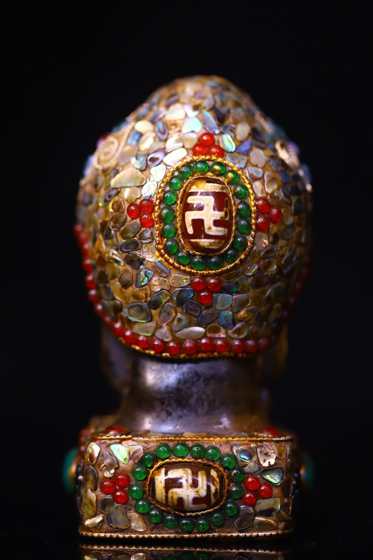 Crystal carving, inlaid with celestial beads, gemstone Buddha head