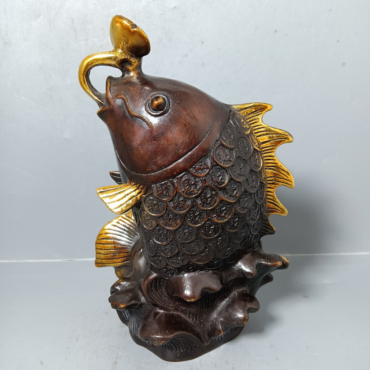Chinese antique pure copper treasure pot ornaments