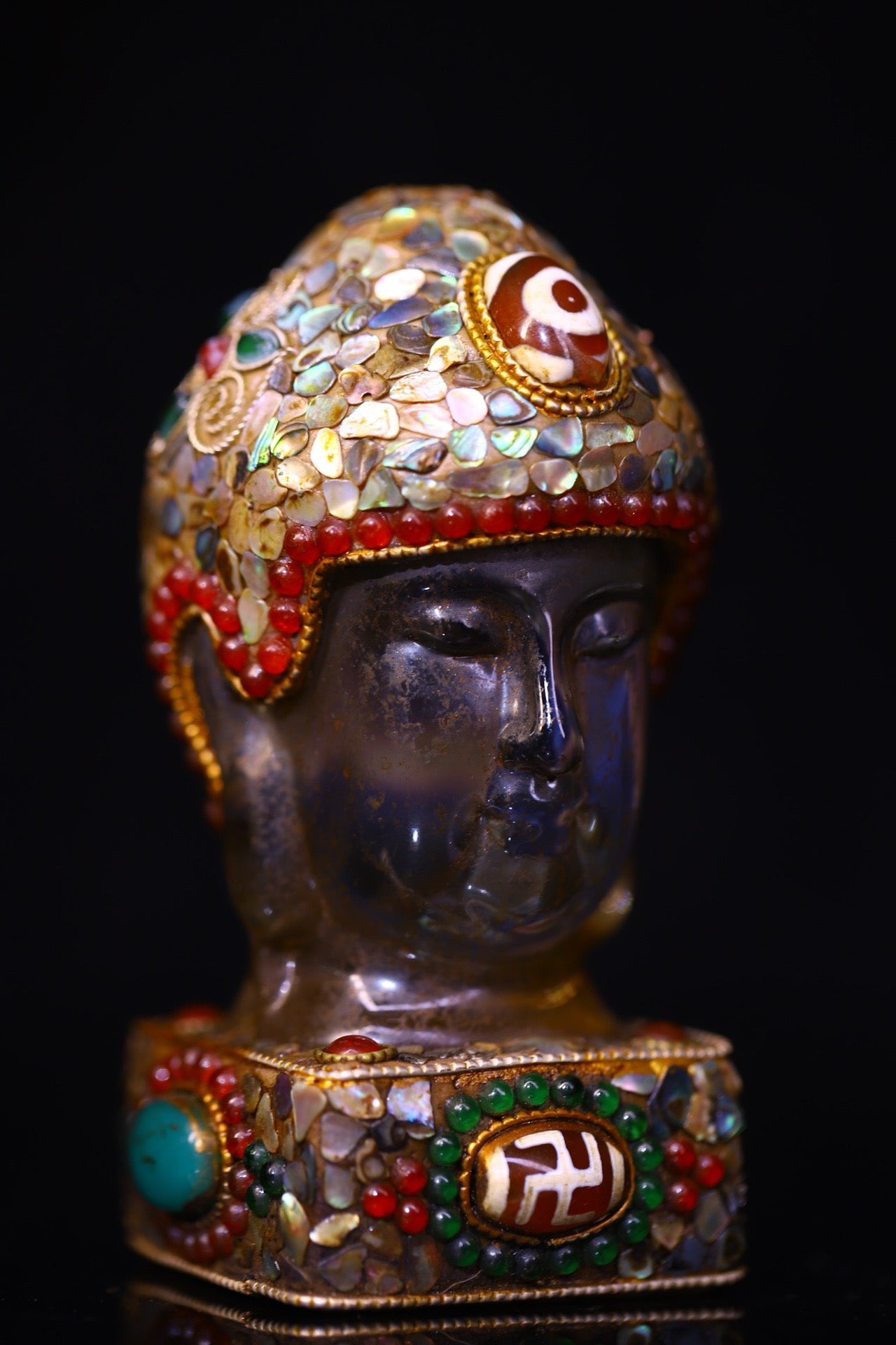 Crystal carving, inlaid with celestial beads, gemstone Buddha head