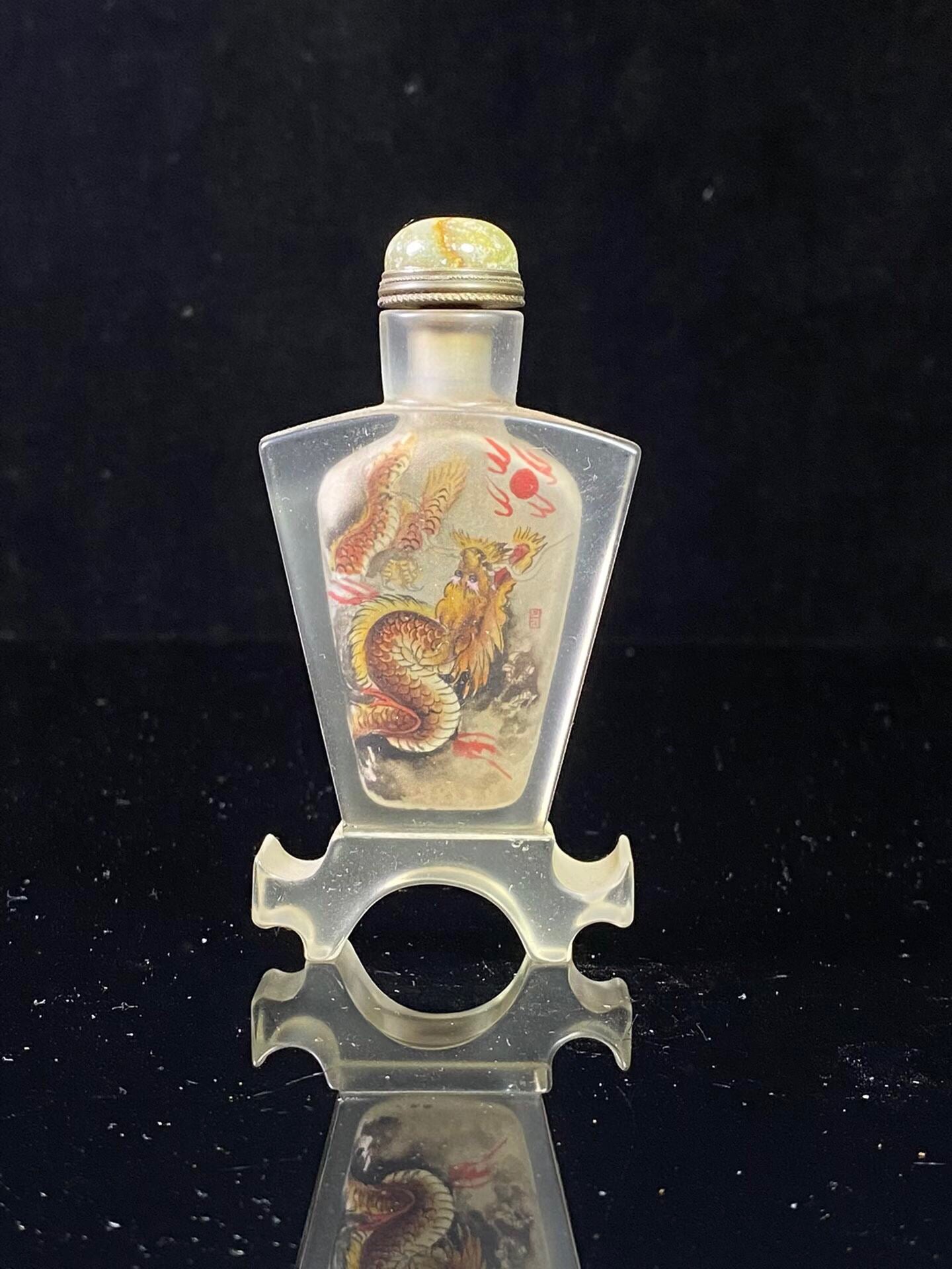 Chinese antique glass inner painted snuff bottle