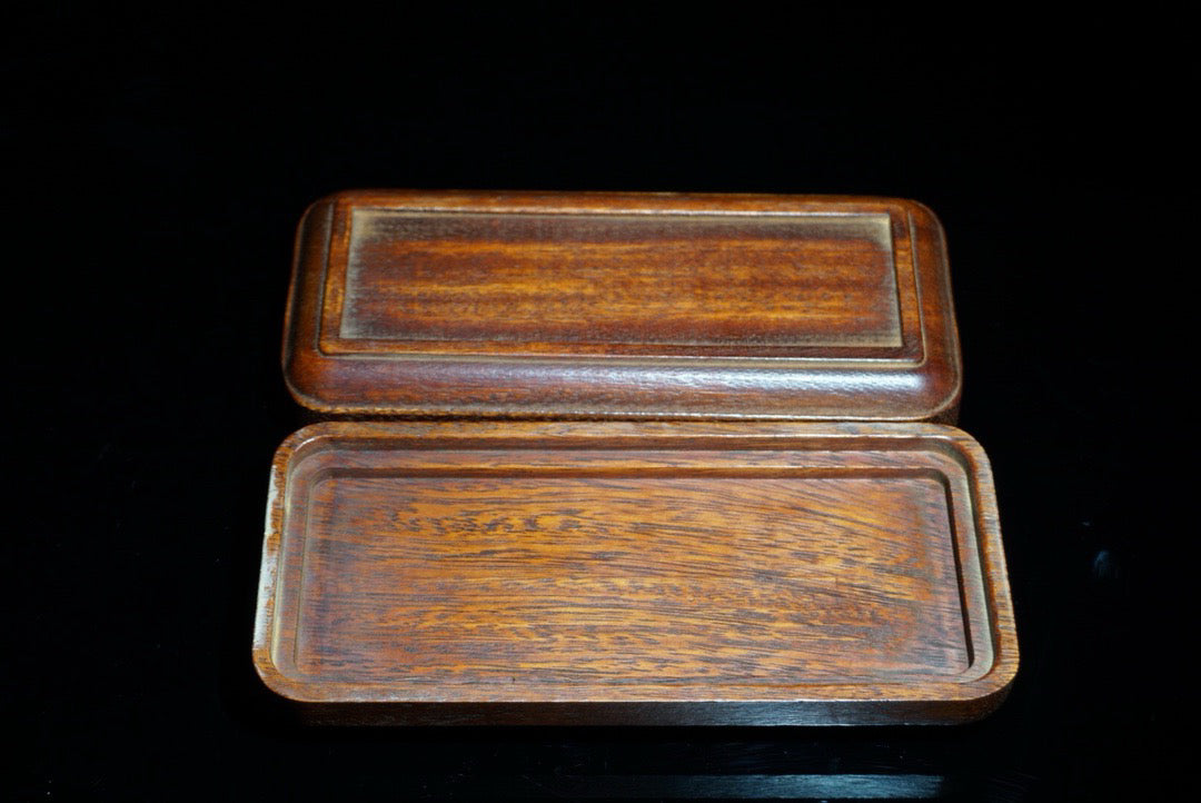 Pear wood inlaid seashell glasses case