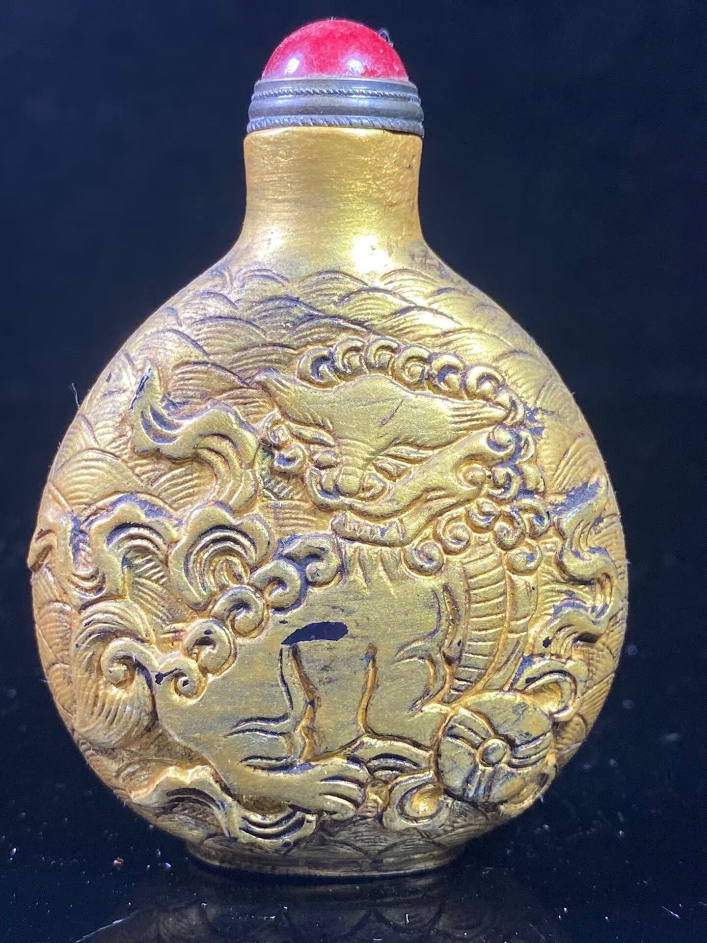 Chinese antique glazed gilded snuff bottle