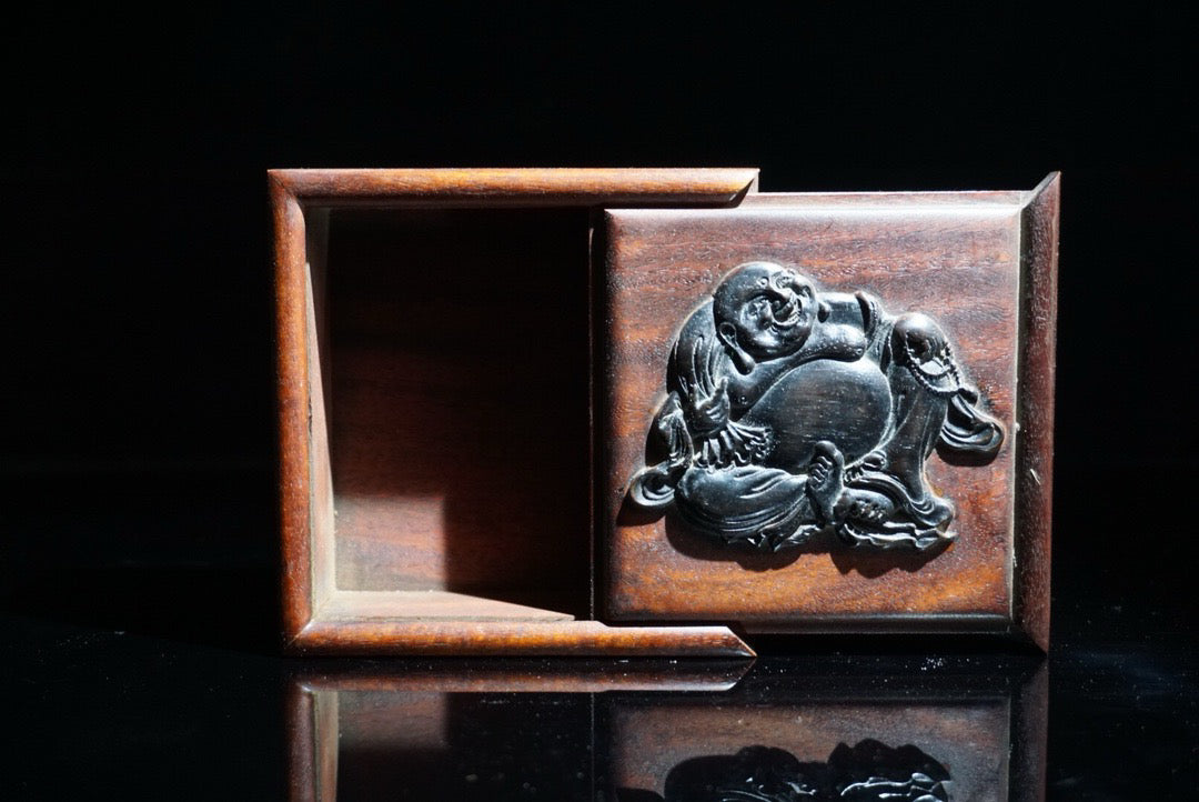 Pear wood inlaid shell sliding box