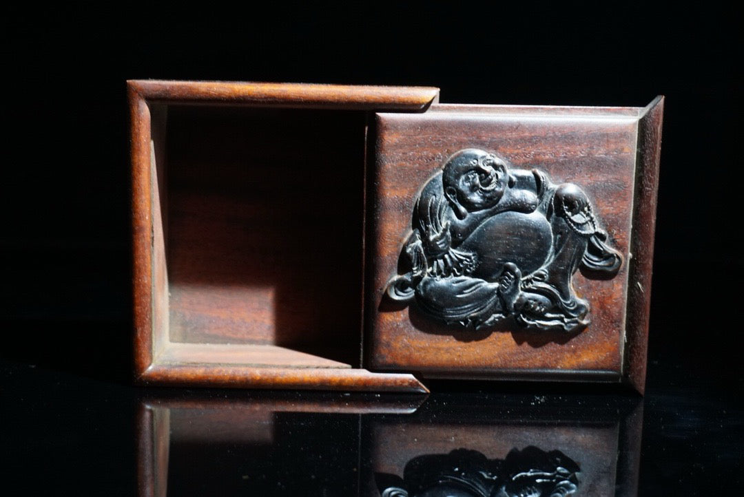 Pear wood inlaid shell sliding box
