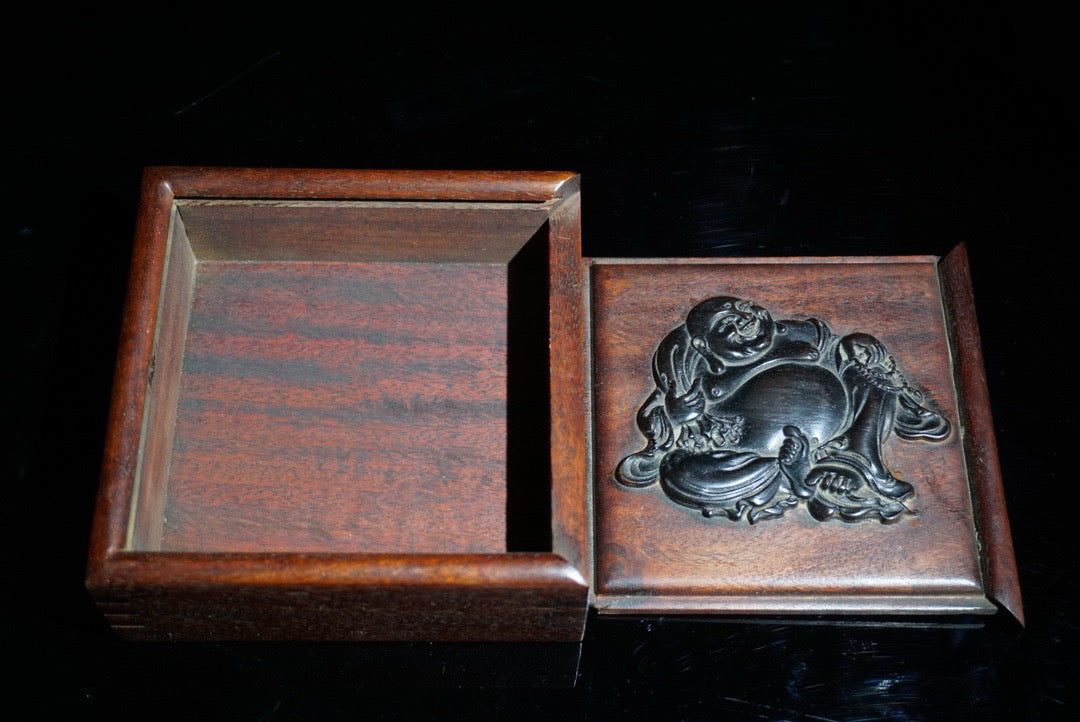Pear wood inlaid shell sliding box