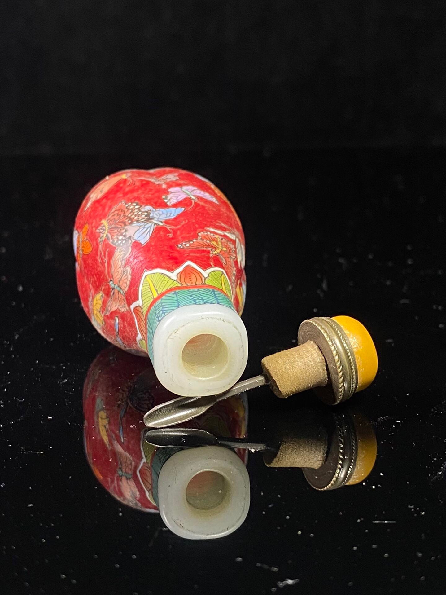 Chinese antique glass painting enamel colored snuff bottle