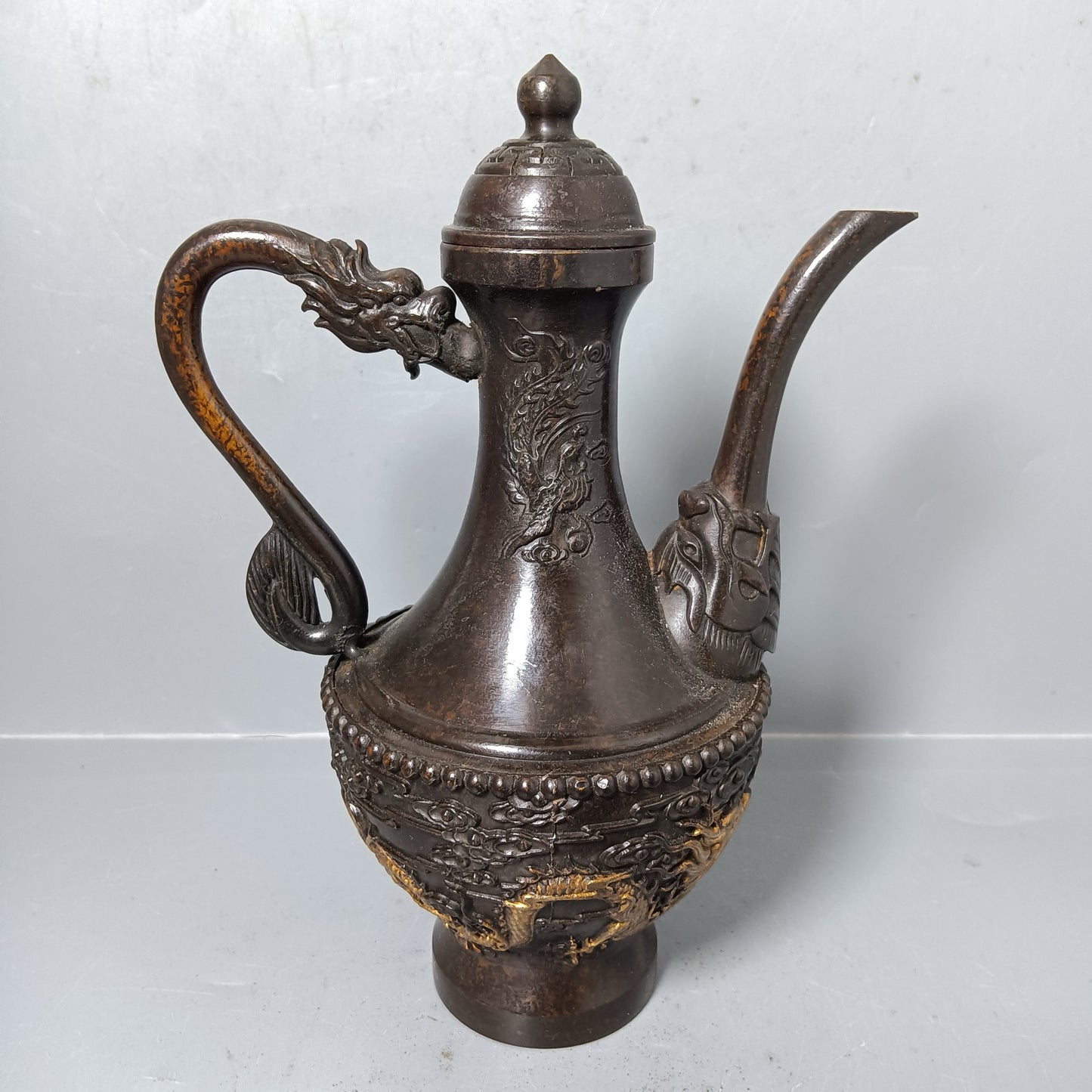 Chinese antique pure copper dragon pot ornament