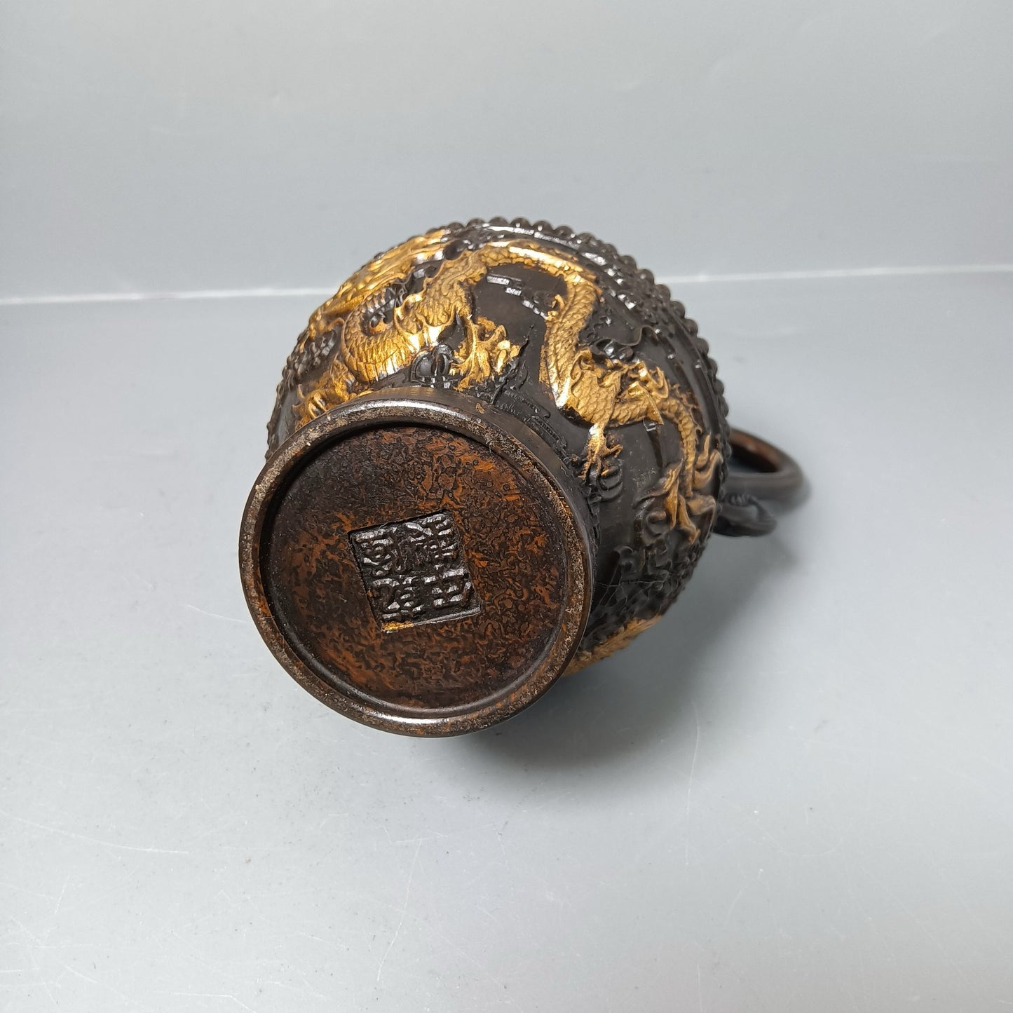 Chinese antique pure copper dragon pot ornament