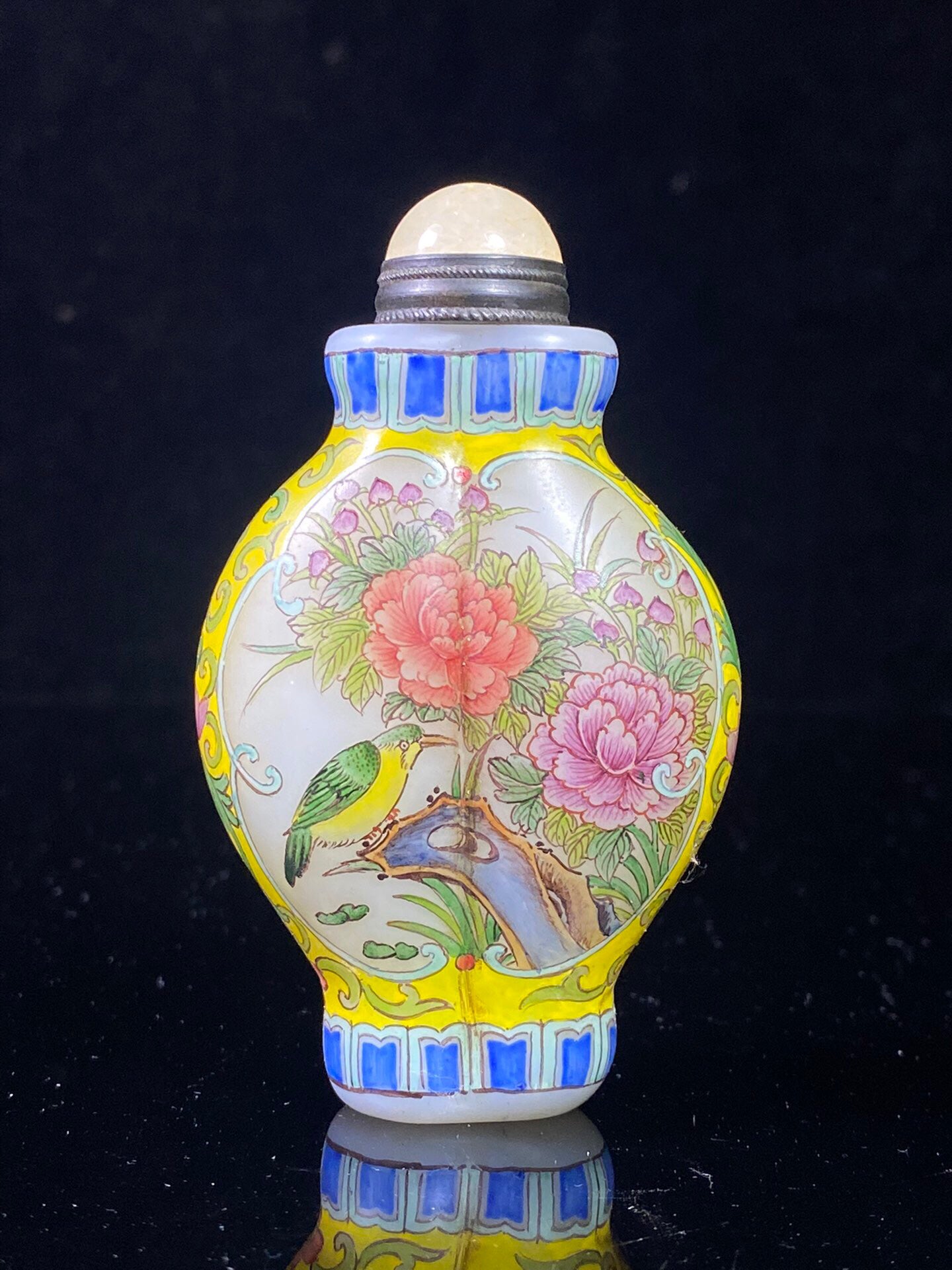 Chinese antique glass painting enamel colored snuff bottle