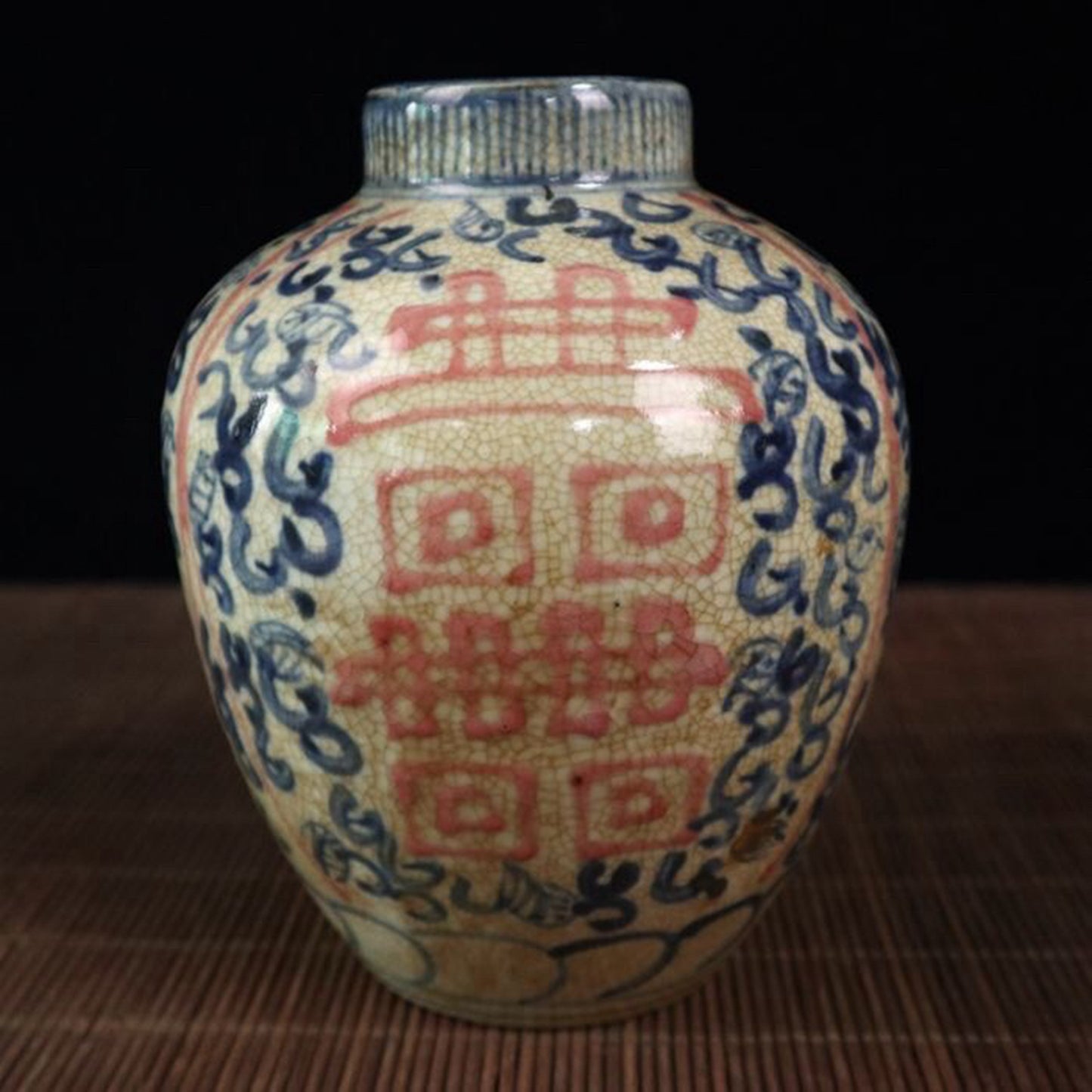 Ceramic blue and white glazed ceiling jar