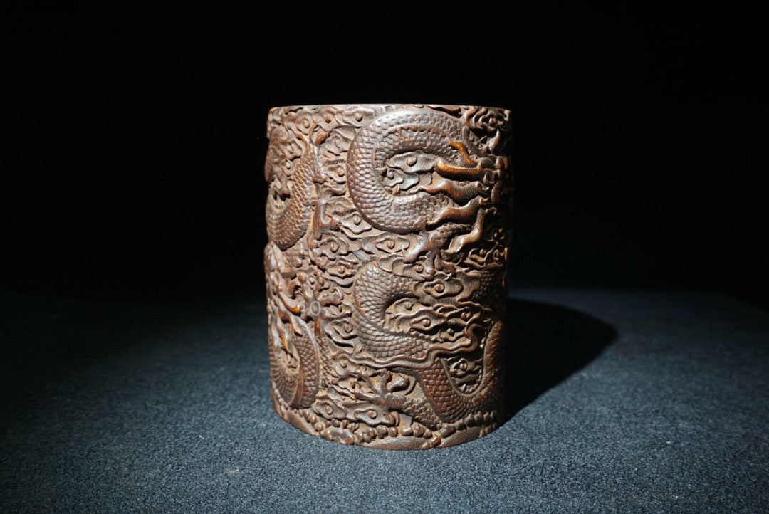 Bamboo carved dragon patterned study pen holder