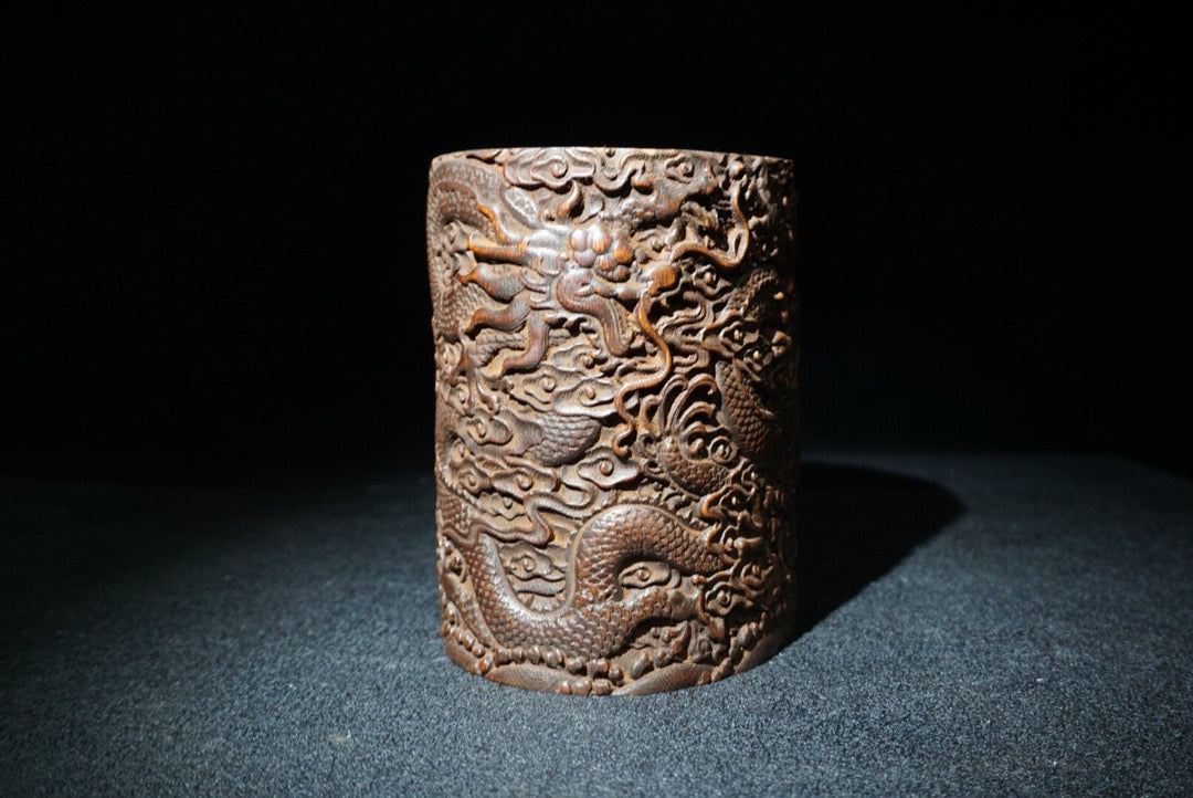 Bamboo carved dragon patterned study pen holder