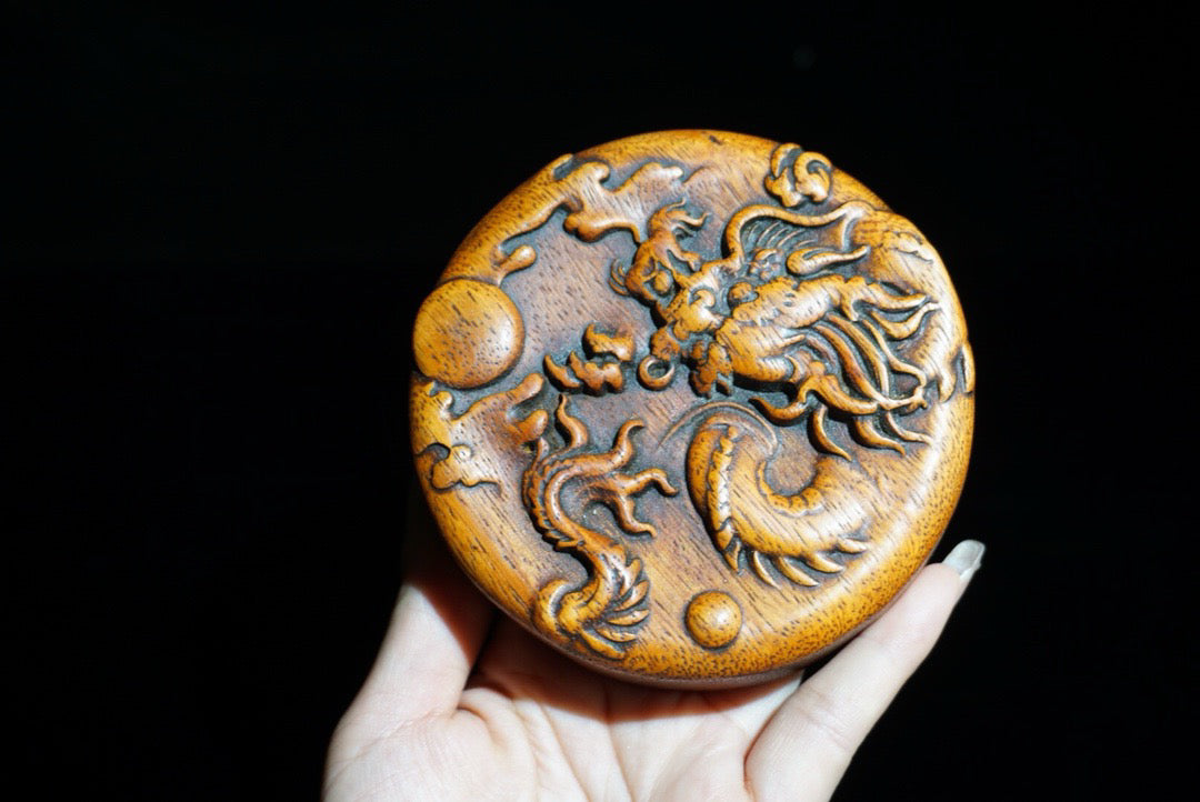 Hua Li Mu finely carved small inkstone