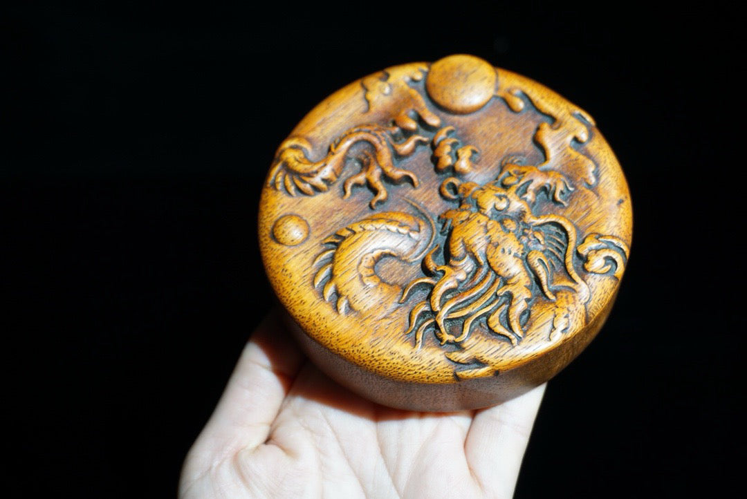 Hua Li Mu finely carved small inkstone