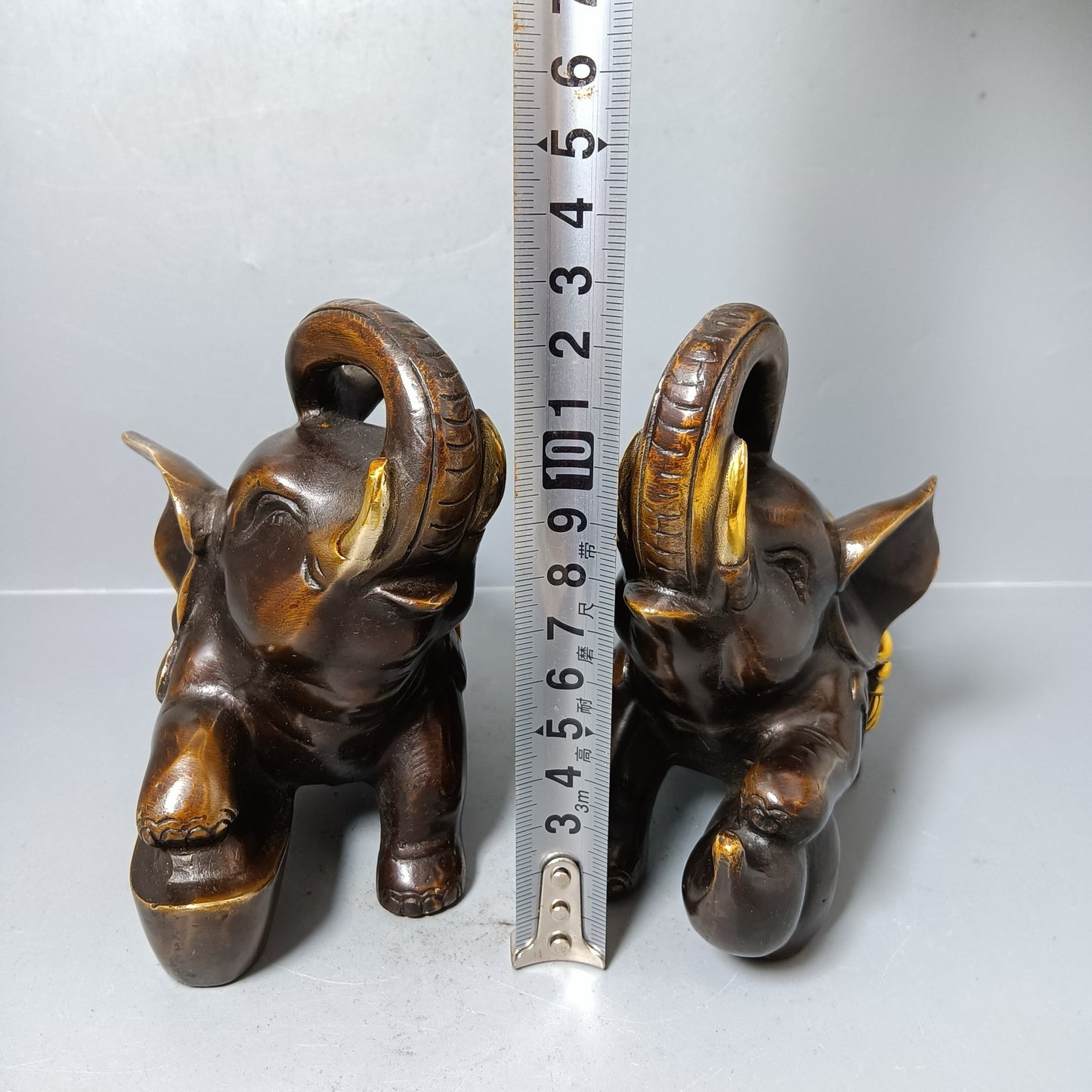 Chinese antique pure copper wealth luck ornament