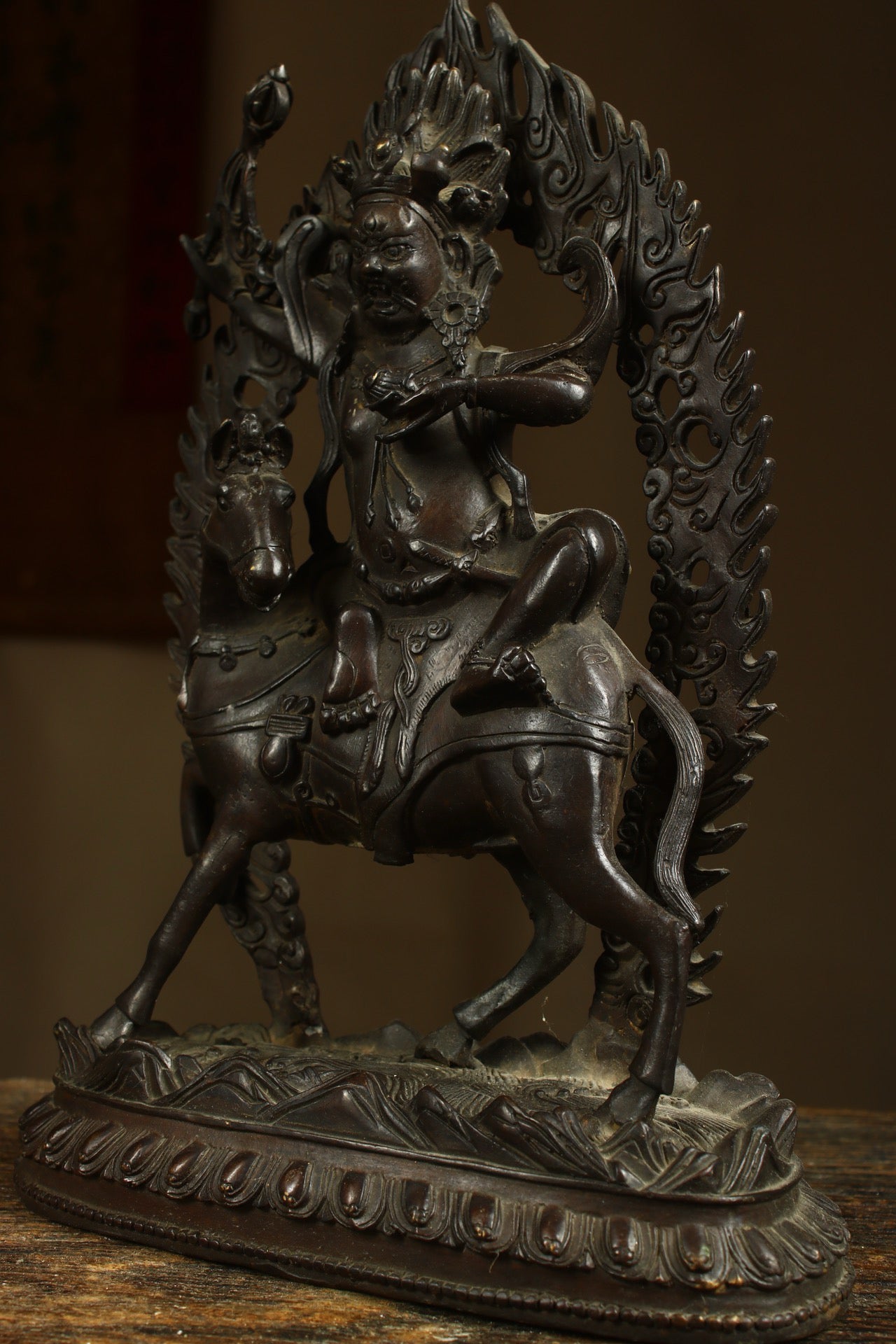 Handmade copper gilded gold statue to create an auspicious Heavenly Mother
