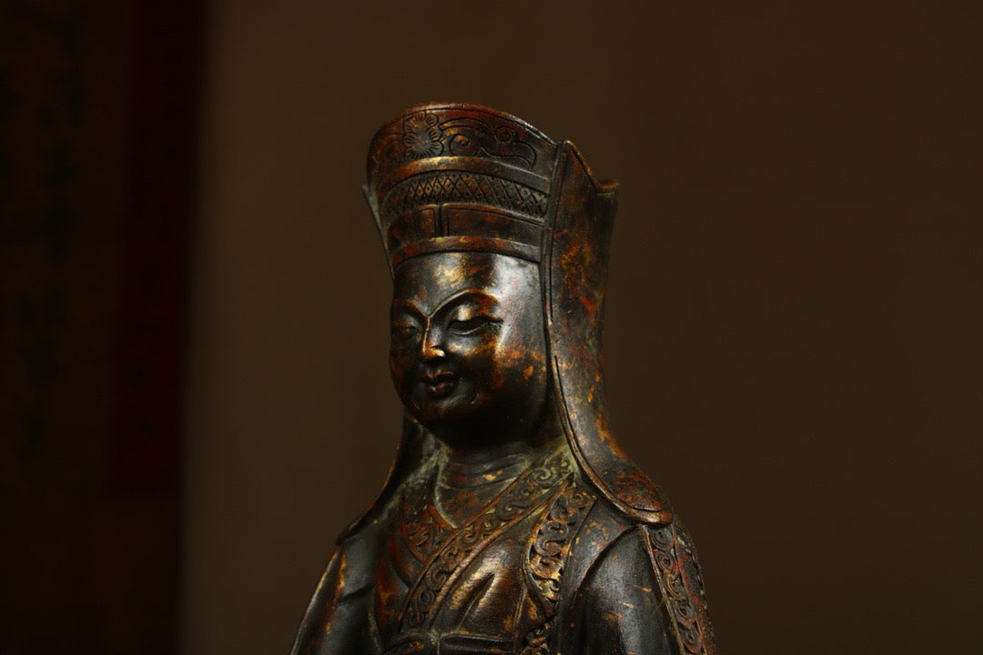 Handmade copper gilded gold statue to create an auspicious Heavenly Mother