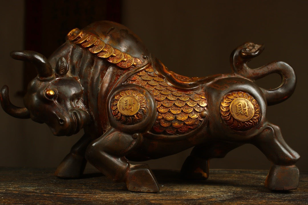 A copper gilded handcrafted and finely crafted Wealthy Ox