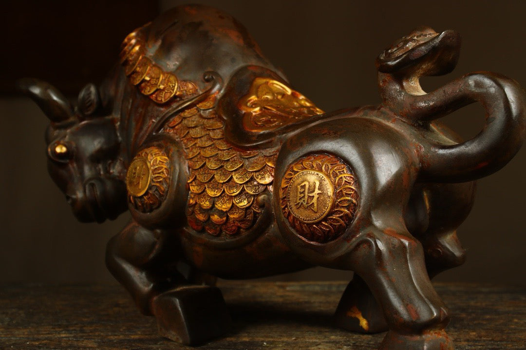 A copper gilded handcrafted and finely crafted Wealthy Ox